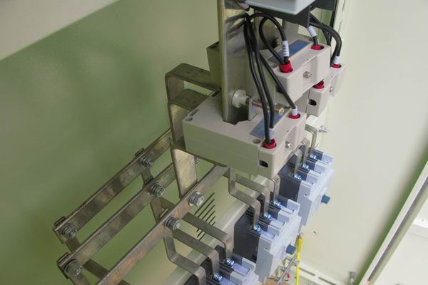 瑶海控制箱-3683讲讲控制箱的使用特点